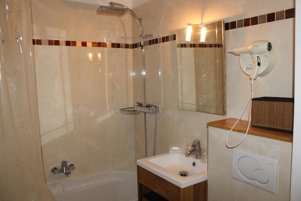 Hotel Metropolitain Paris Ngoại thất bức ảnh