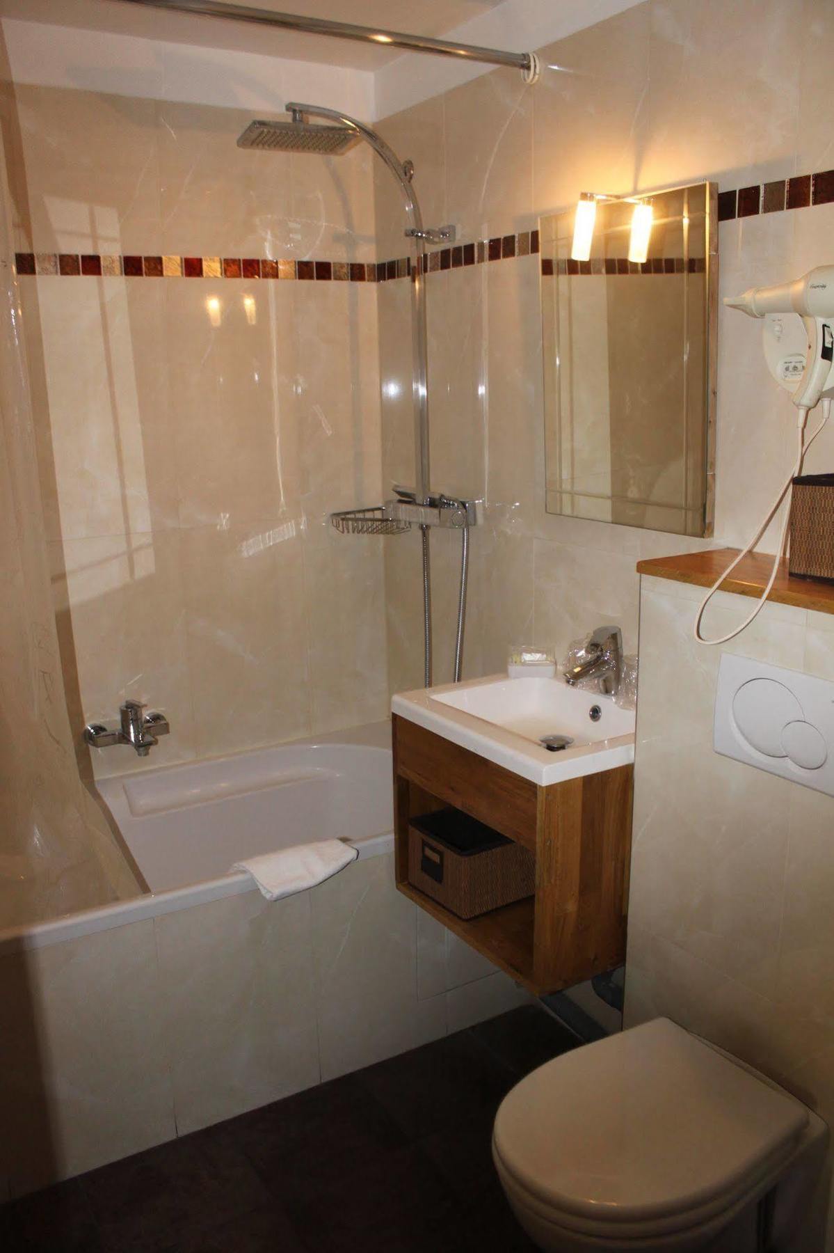 Hotel Metropolitain Paris Ngoại thất bức ảnh